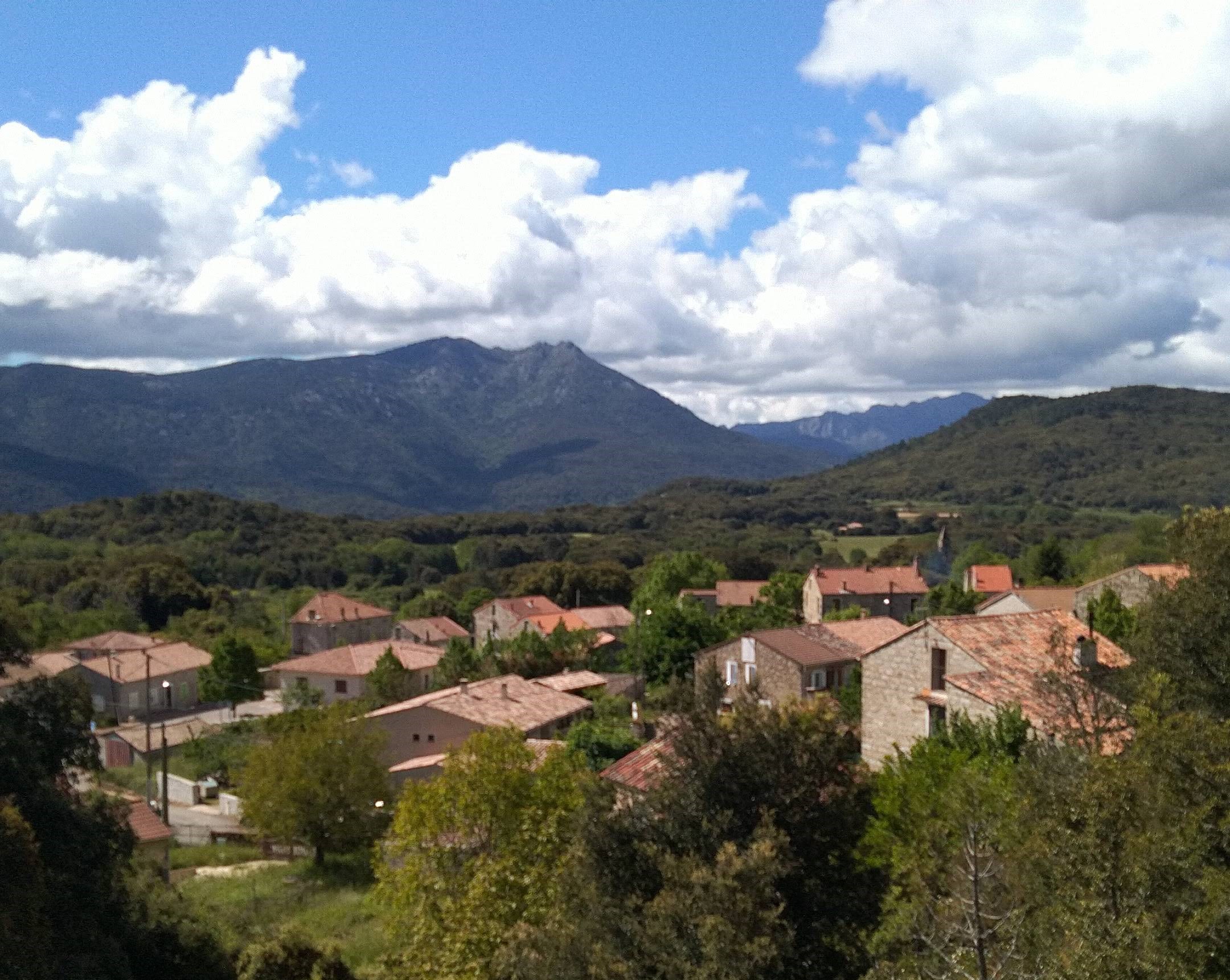 San Gavino Di Carbini Dans L Alta Rocca Corse Du Sud